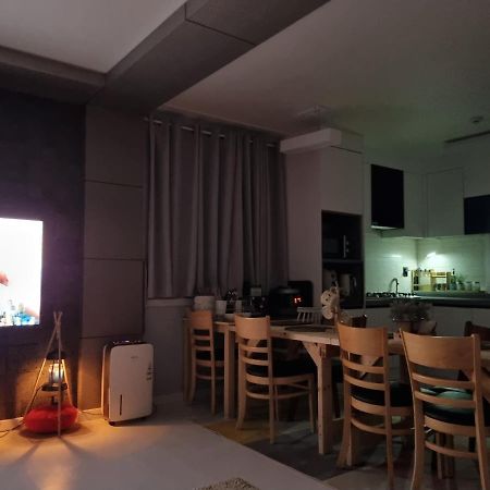 Gashi Sarang Bed and Breakfast Seogwipo Esterno foto