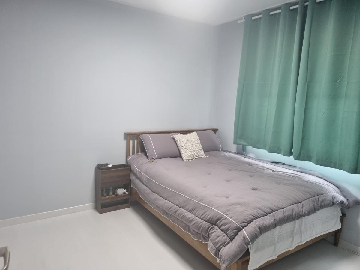 Gashi Sarang Bed and Breakfast Seogwipo Esterno foto